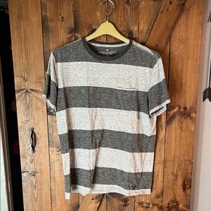 American Eagle Outfitters Men's Charcoal and Light Gray Striped Tee